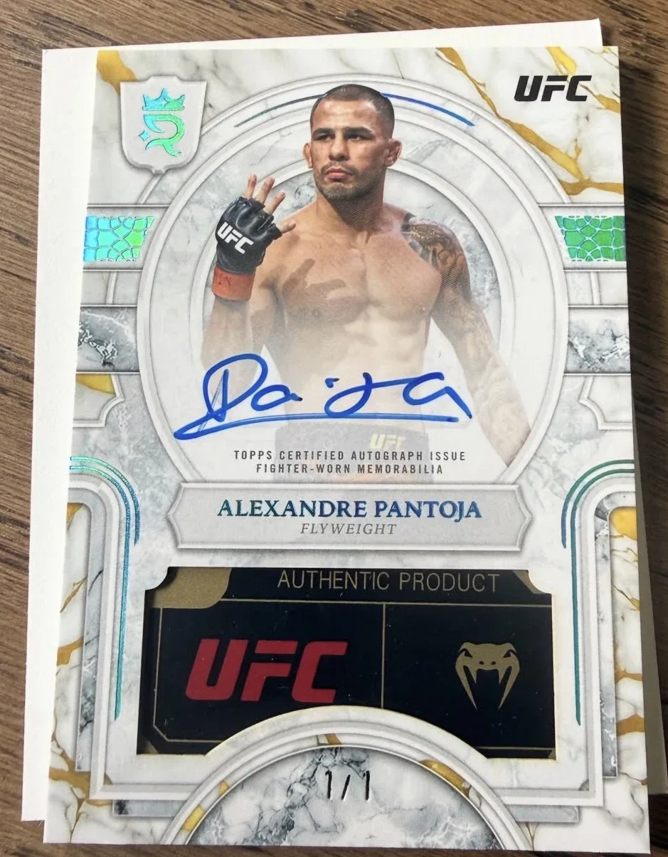 2026 Topps Royalty UFC Alexandre Pantoja autograph relic card numbered 1/1 with a UFC and Venum logo patch