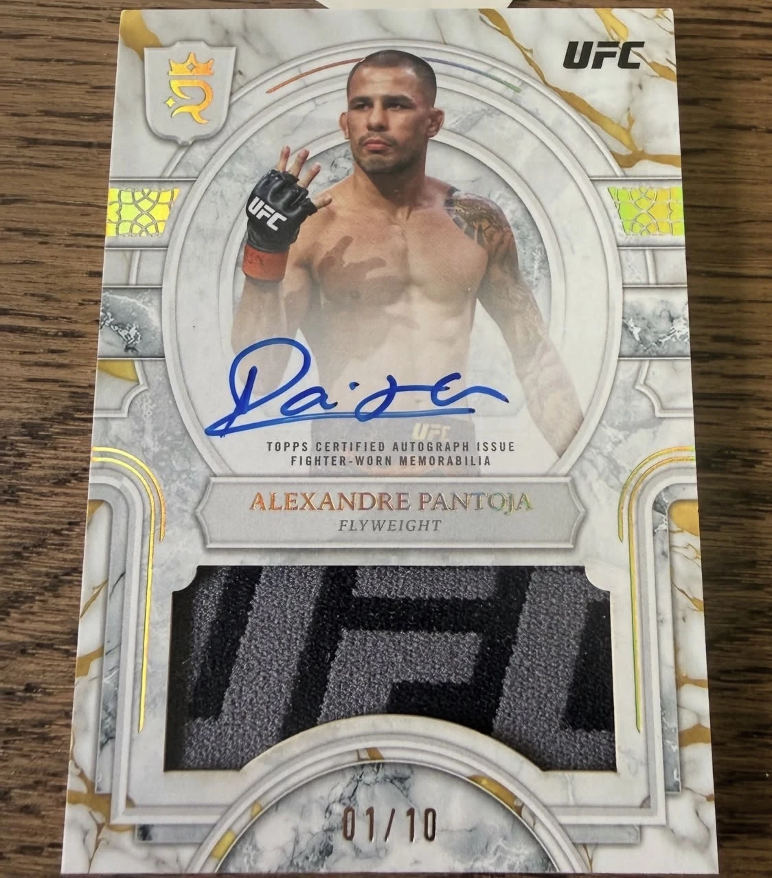 Alexandre Pantoja autograph relic card numbered 1/10